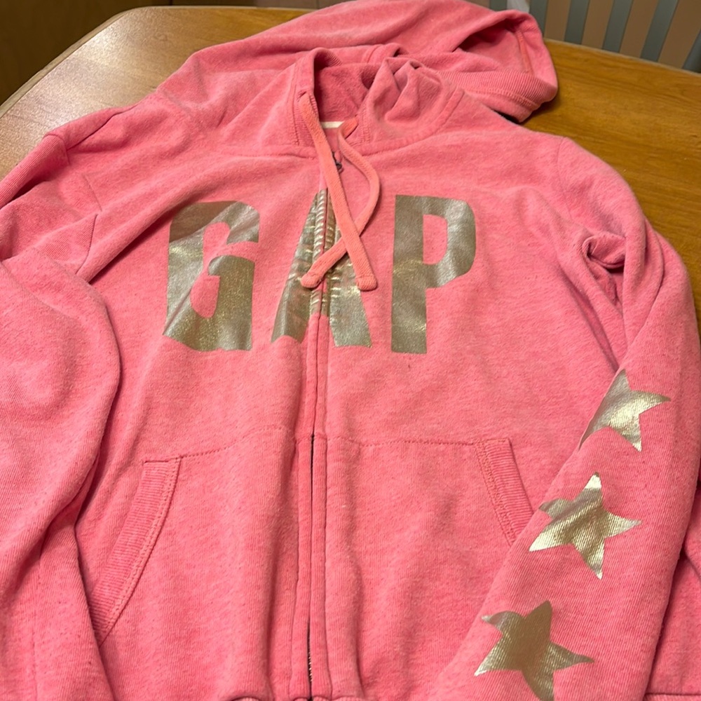 GAP Womens Zip up jacket . Very cute for young teenage girl!